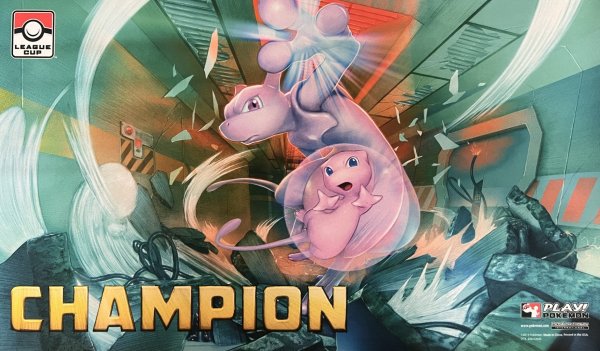 画像1: 【海外プレイマット】ミュウツー&ミュウ(champion) (1)